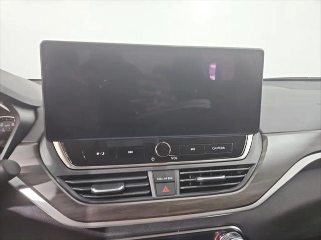 2026 Nissan Altima SV FWD