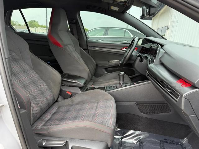 2022 Volkswagen Golf GTI 2.0T SE