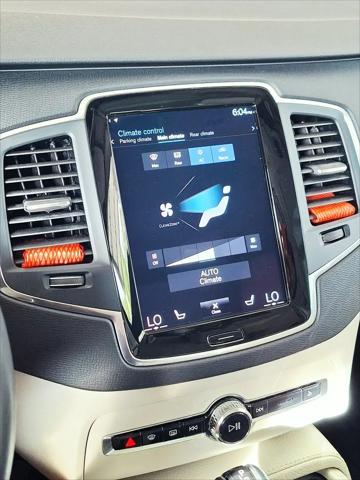 2021 Volvo XC90 T5 Momentum 7 Passenger