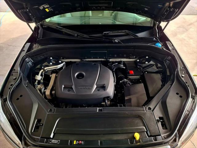 2021 Volvo XC90 T5 Momentum 7 Passenger