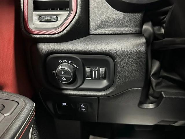 2025 Ram 1500 Rebel Crew Cab 4x4 5'7" Box