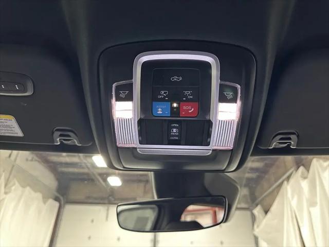 2025 Ram 1500 Rebel Crew Cab 4x4 5'7" Box