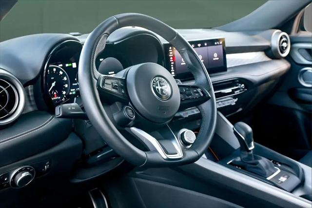 2025 Alfa Romeo Tonale Hybrid EAWD