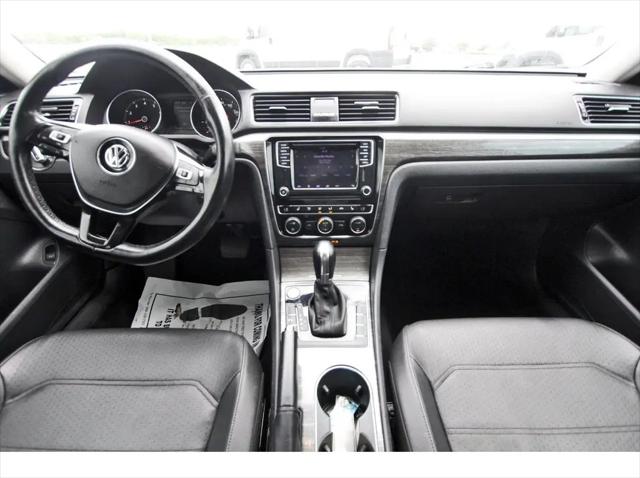2018 Volkswagen Passat 2.0T SE