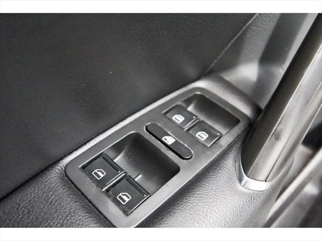 2018 Volkswagen Passat 2.0T SE