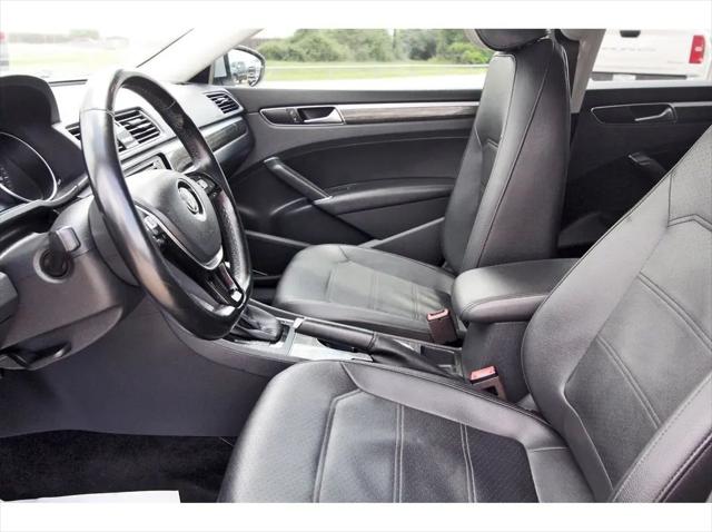 2018 Volkswagen Passat 2.0T SE