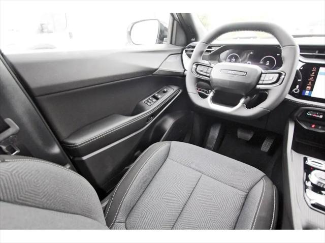 2026 Jeep Cherokee Laredo 4x4