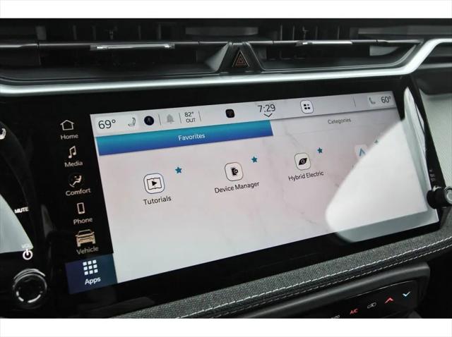 2026 Jeep Cherokee Laredo 4x4