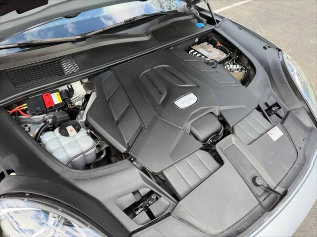 2019 Porsche Cayenne S