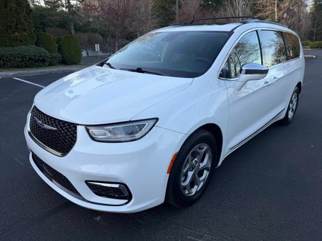 2022 Chrysler Pacifica Limited for sale in Kirkland, WA