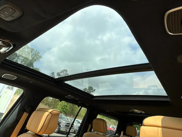 2025 Jeep Grand Wagoneer Series III Obsidian 4x4