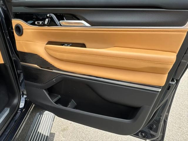 2025 Jeep Grand Wagoneer Series III Obsidian 4x4