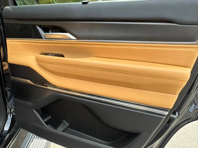 2025 Jeep Grand Wagoneer Series III Obsidian 4x4