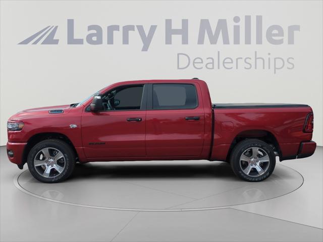 2026 RAM Ram 1500 RAM 1500 EXPRESS CREW CAB 4X4 57 BOX