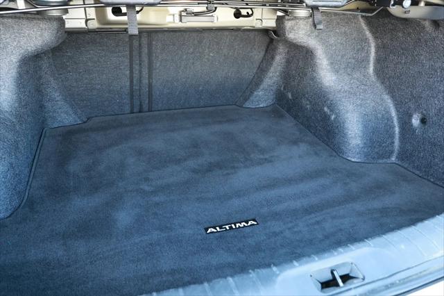 2024 Nissan Altima SV FWD