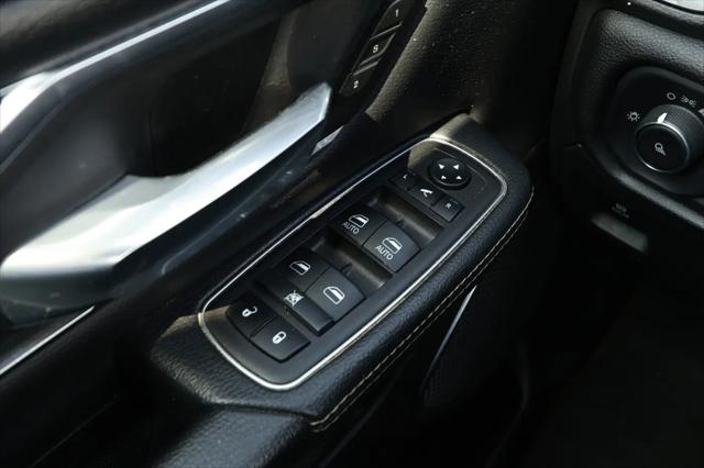 2024 Ram 1500 Laramie Crew Cab 4x2 5'7" Box