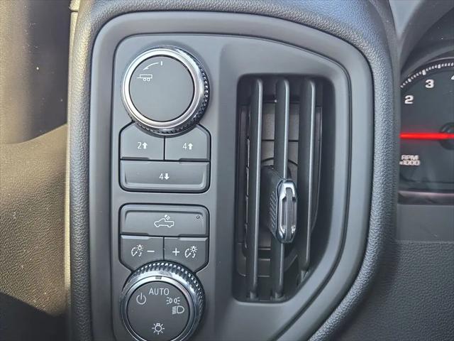 2026 GMC Sierra 2500HD Double Cab, Standard Bed, Pro, RWD