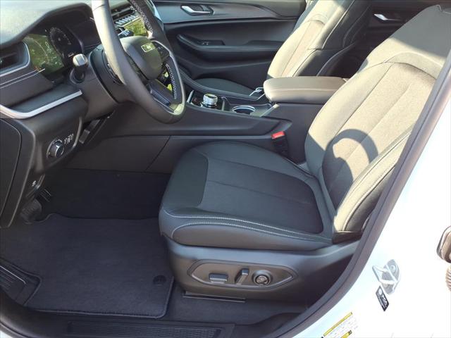 2026 Jeep Grand Cherokee L Altitude 4x4