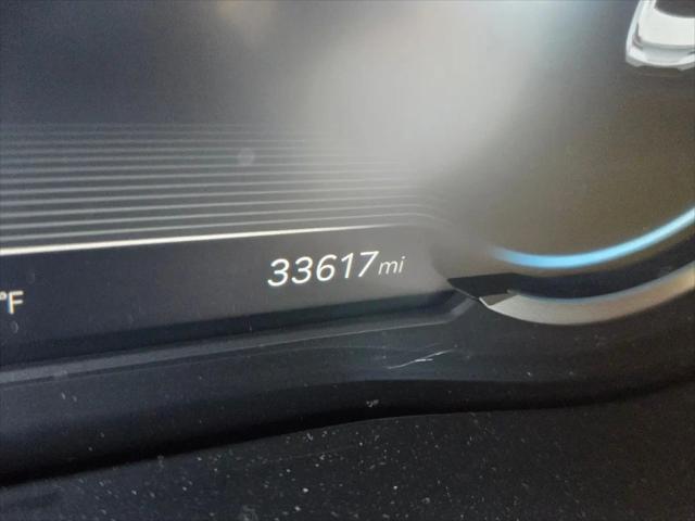 2025 Genesis G70 2.5T RWD