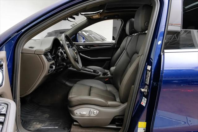 2023 Porsche Macan T
