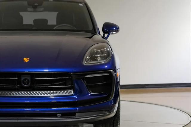 2023 Porsche Macan T