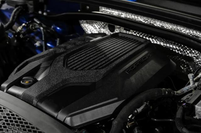 2023 Porsche Macan T