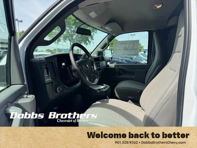 2026 Chevrolet Express Cargo Van 2500 Regular Wheelbase, WT, RWD