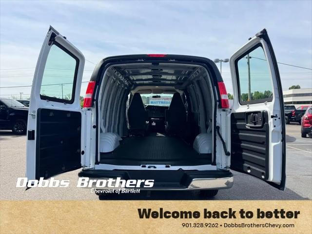 2026 Chevrolet Express Cargo Van 2500 Regular Wheelbase, WT, RWD
