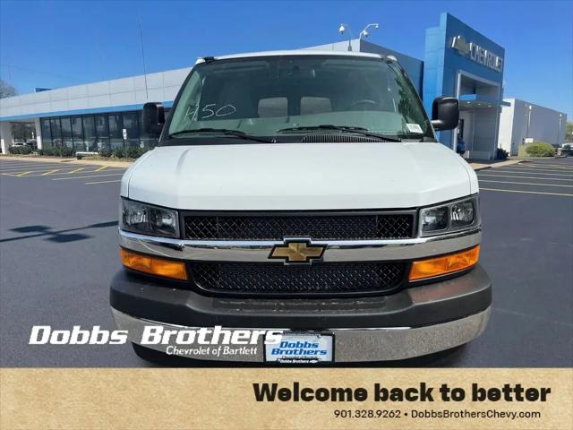 2026 Chevrolet Express Cargo Van 2500 Regular Wheelbase, WT, RWD