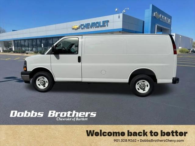 2026 Chevrolet Express Cargo Van 2500 Regular Wheelbase, WT, RWD