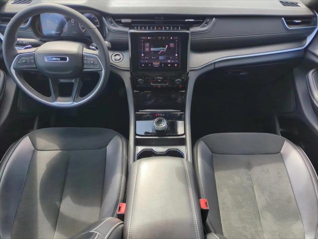 2025 Jeep Grand Cherokee Altitude X 4x2