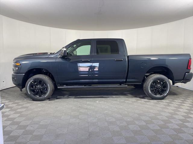 2026 RAM Ram 2500 RAM 2500 BLACK EXPRESS CREW CAB 4X4 64 BOX