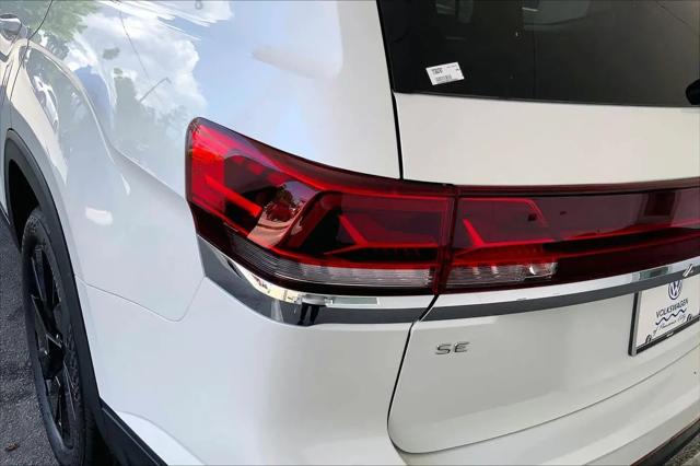 2026 Volkswagen Atlas SE with Technology