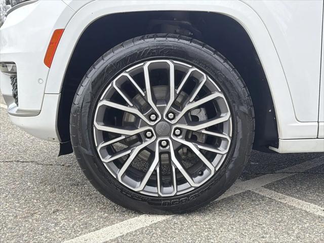 2022 Jeep Grand Cherokee L Summit Reserve 4x4
