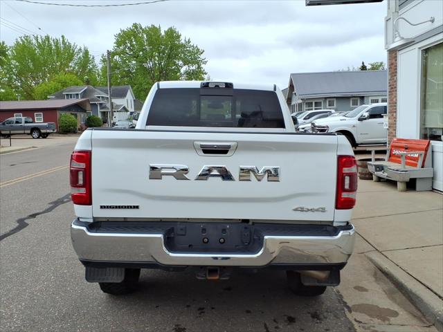 2022 Ram 3500 Laramie Crew Cab 4x4 6'4" Box