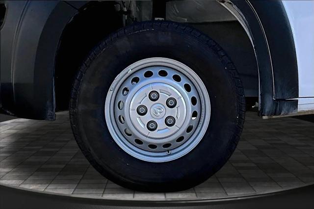 2025 Ram ProMaster Cargo Van Tradesman Low Roof 118" WB w/Pass Seat