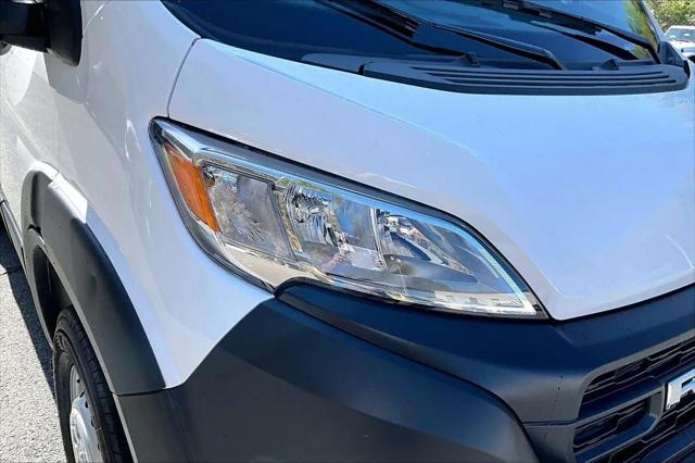2025 Ram ProMaster Cargo Van Tradesman Low Roof 118" WB w/Pass Seat