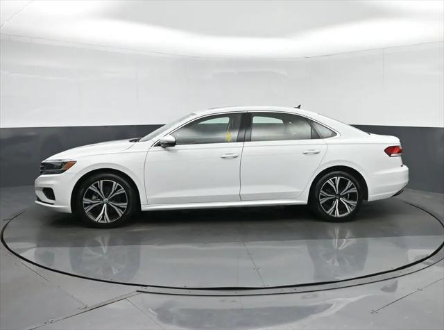 2022 Volkswagen Passat 2.0T SE