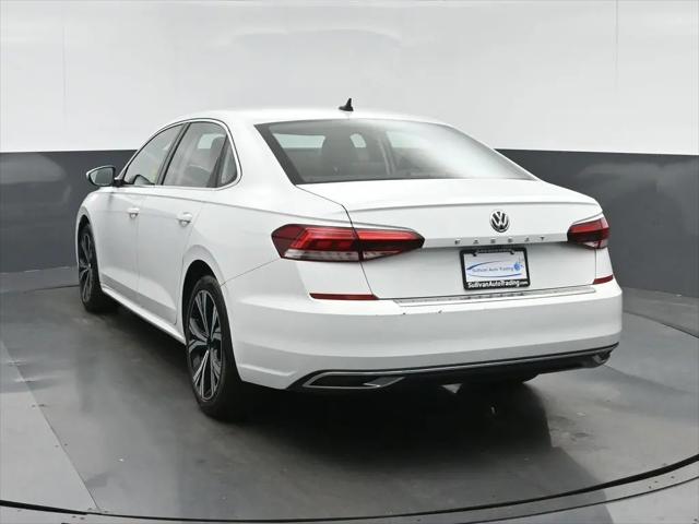 2022 Volkswagen Passat 2.0T SE