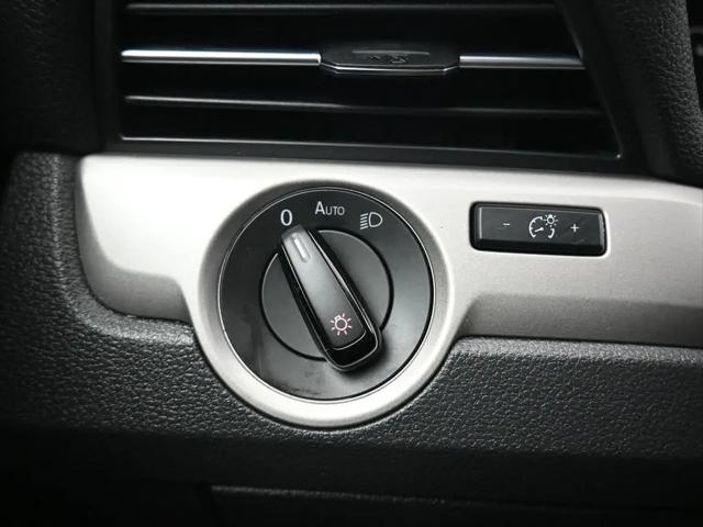 2022 Volkswagen Passat 2.0T SE