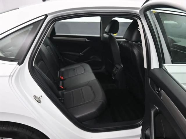 2022 Volkswagen Passat 2.0T SE