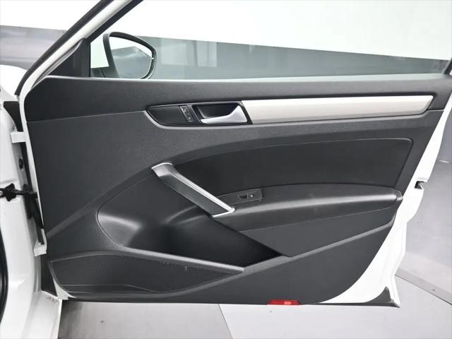 2022 Volkswagen Passat 2.0T SE