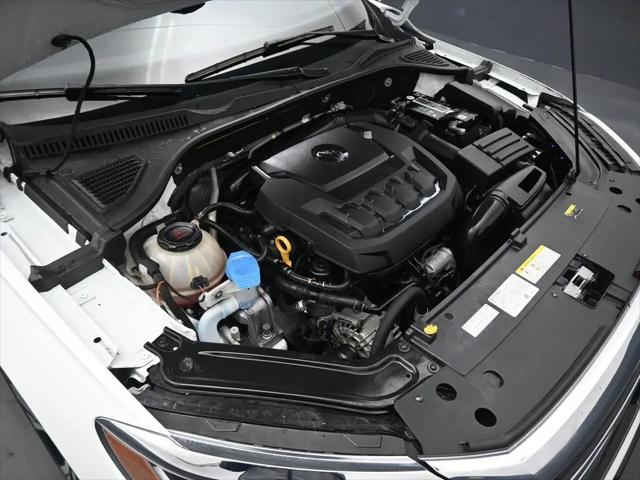 2022 Volkswagen Passat 2.0T SE