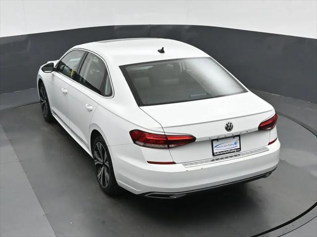 2022 Volkswagen Passat 2.0T SE