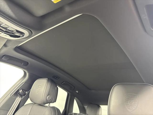 2025 Porsche Macan Macan