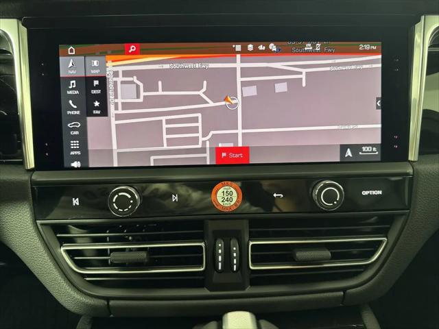2025 Porsche Macan Macan