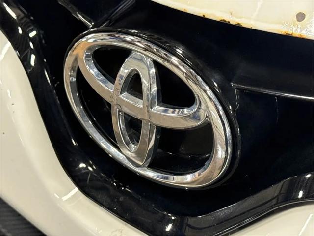 2014 Toyota Corolla LE Plus