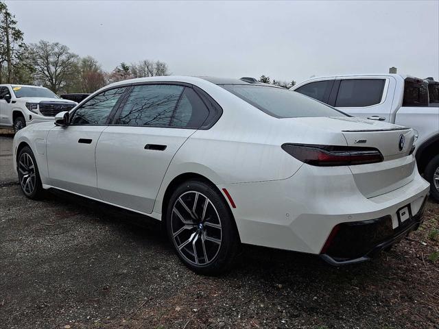 2025 BMW 750e xDrive