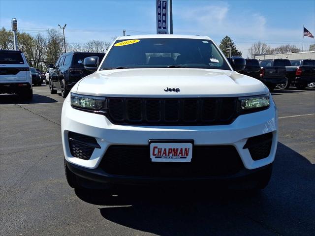 2023 Jeep Grand Cherokee Altitude X 4x4