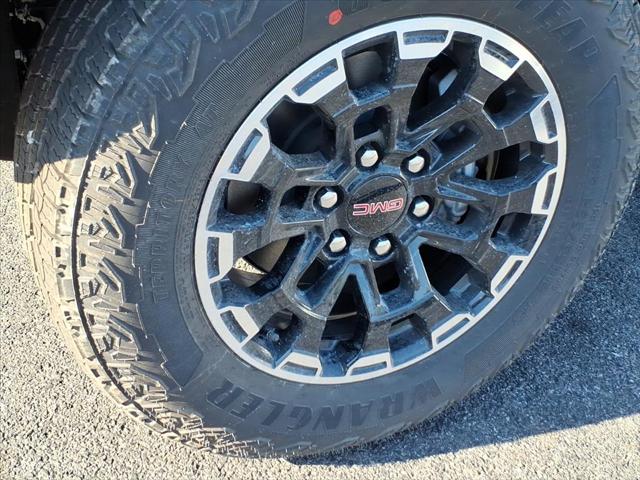2026 GMC Canyon AT4, 4WD